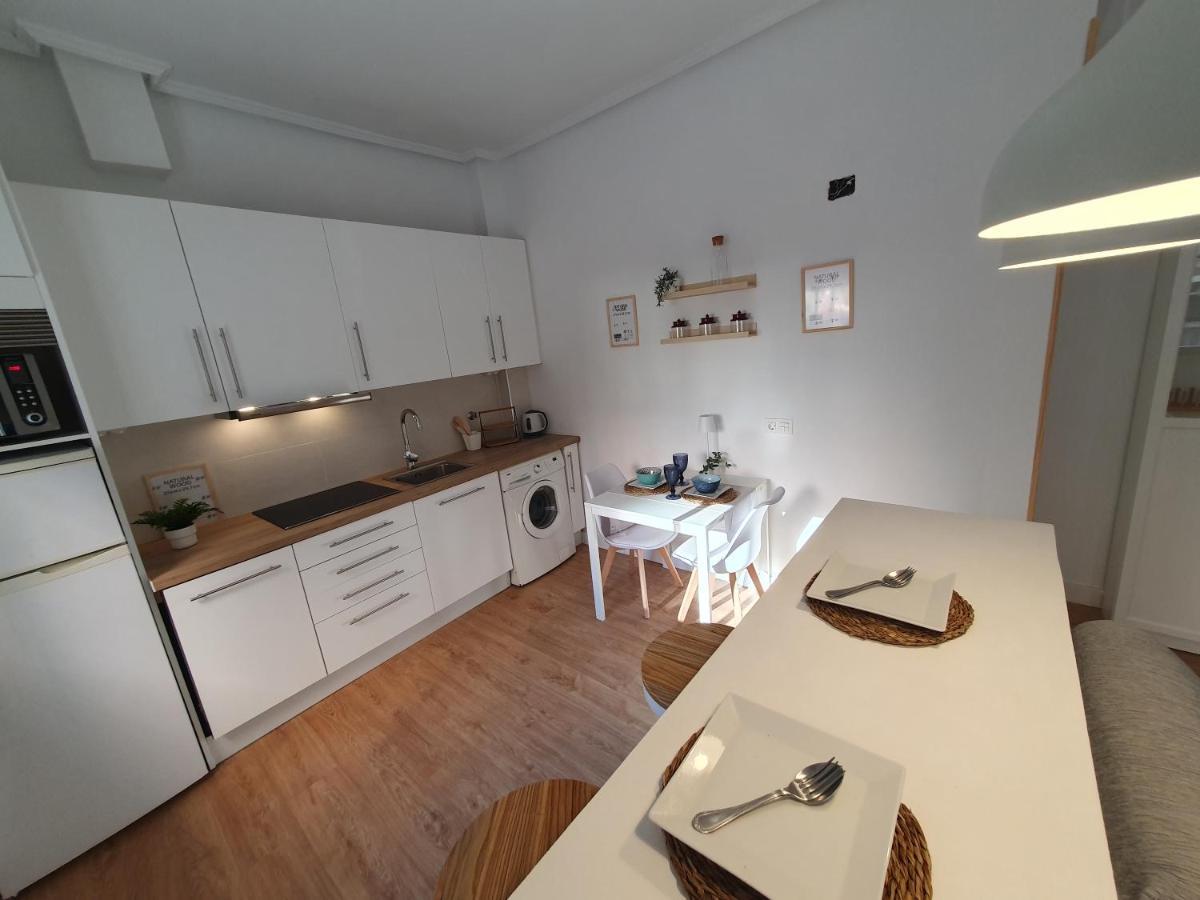 Appartamento Aimendi Host Bilbao District Center II Esterno foto